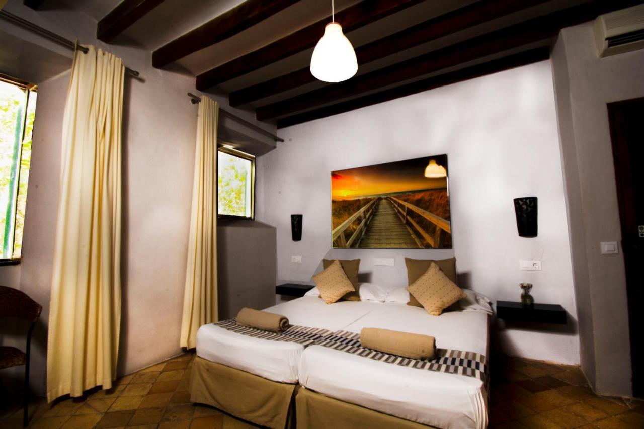 S'Hostal D'เอสปอร์เลส ภายนอก รูปภาพ
