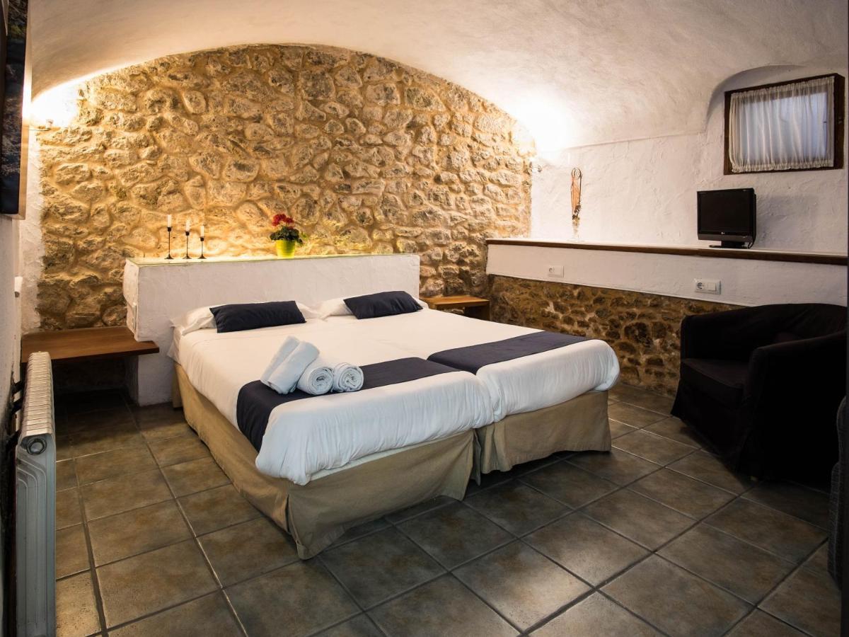 S'Hostal D'เอสปอร์เลส ภายนอก รูปภาพ