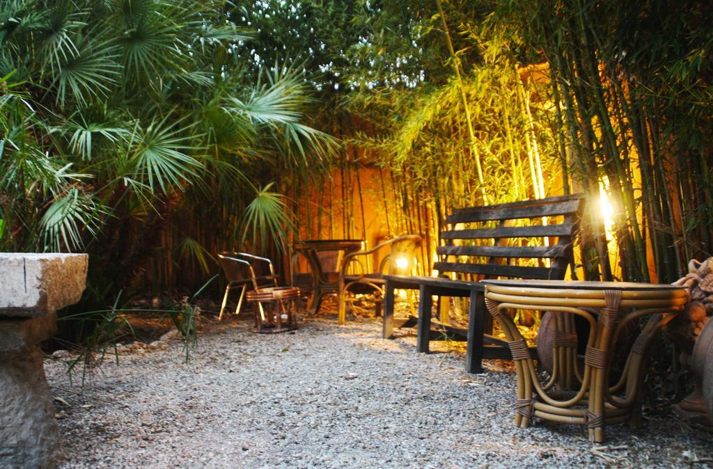 S'Hostal D'เอสปอร์เลส ภายนอก รูปภาพ